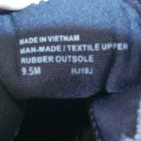 EC Michael Kors Liv Logo Signature Metalic Trainer Sneakers Size Womens 9.5 - Picture 8 of 10